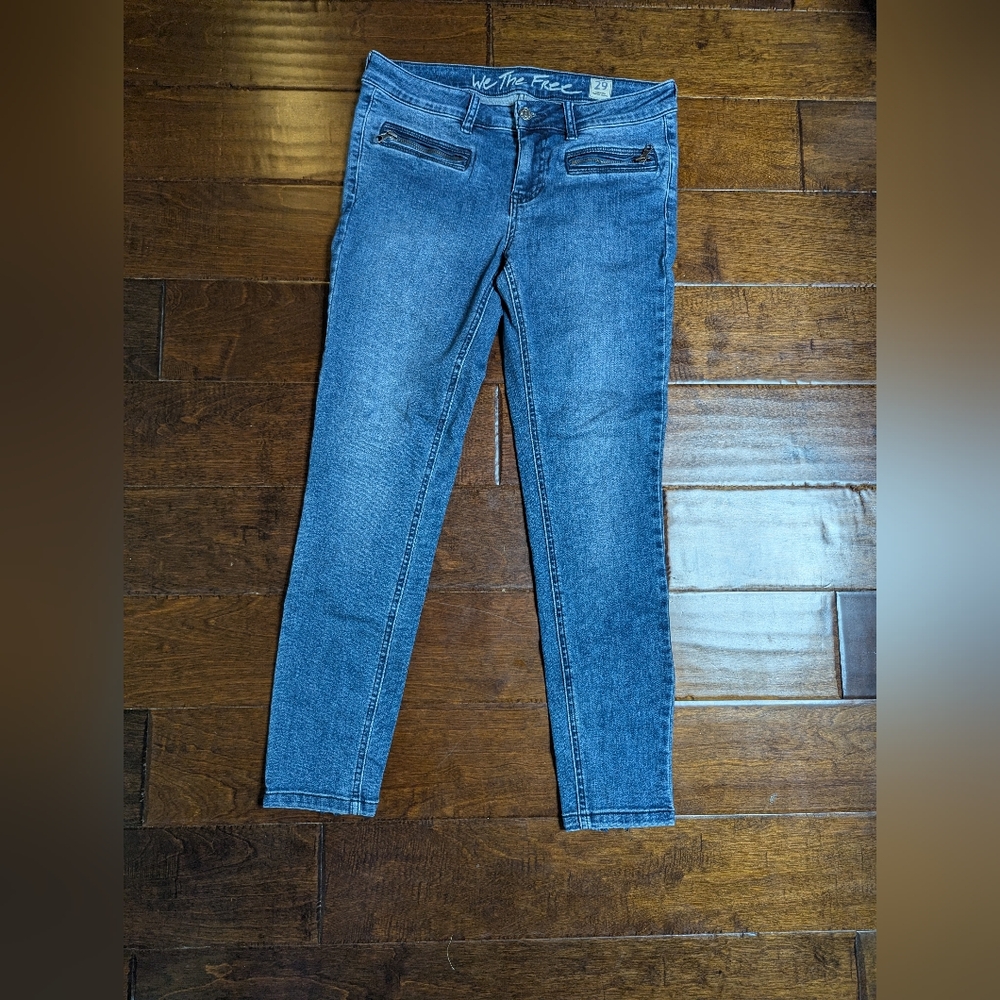 We The Free Jeans Women Size 29 Blue Skinny Zippers Tapered Ankle Front Pockets